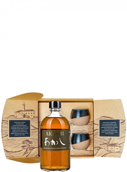 Akashi Meisei Blended Whisky con bicchieri