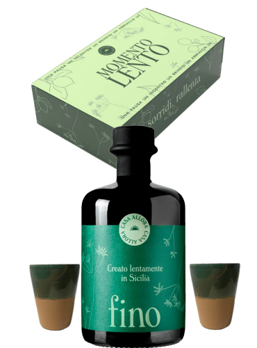 Momento Lento Fino con due bicchierini 