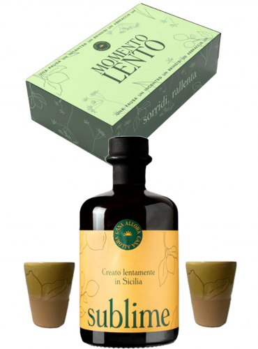 Momento Lento Sublime con due bicchierini