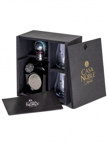 Cassa Legno tequila e bicchieri Casa Noble Special