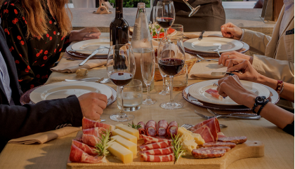 Nero d’Avola, dalle terre siciliane alle tavole più varie